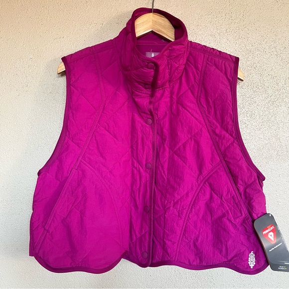 NWOT Free People Movement Quinn Quilted Puffer Vest - Sz Extra Small in Pink - Picture 4 of 9